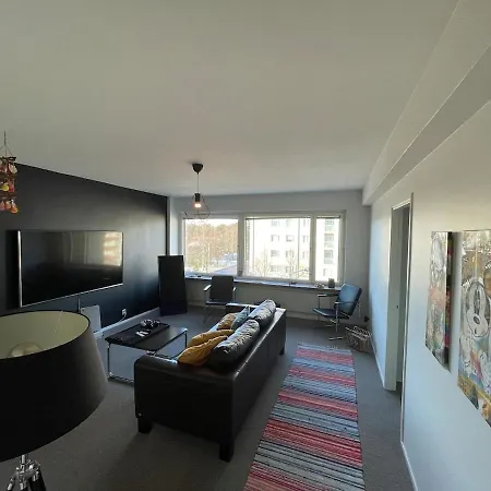 Appartement Cozy For 5 Near *